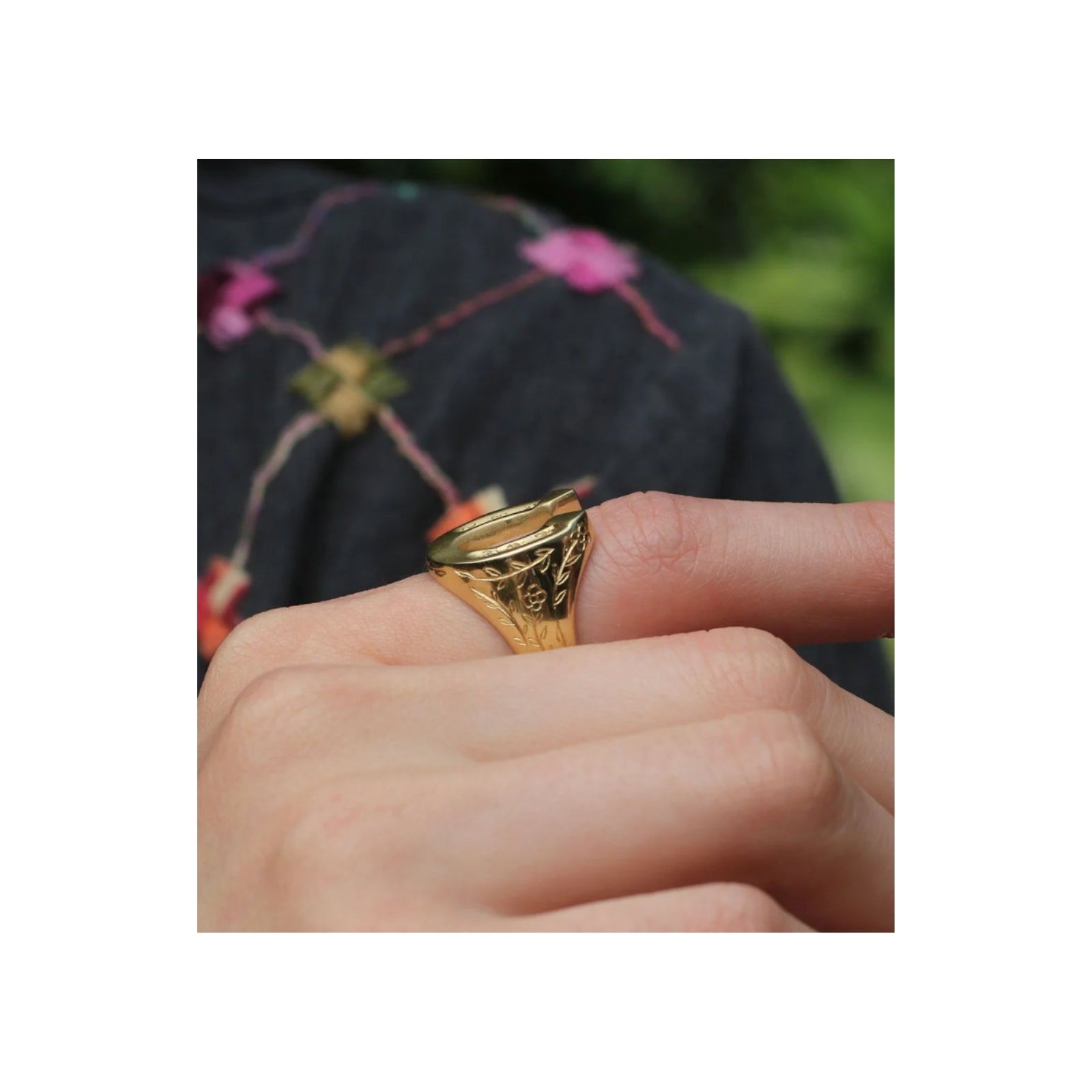 Diamond Horseshoe Ring