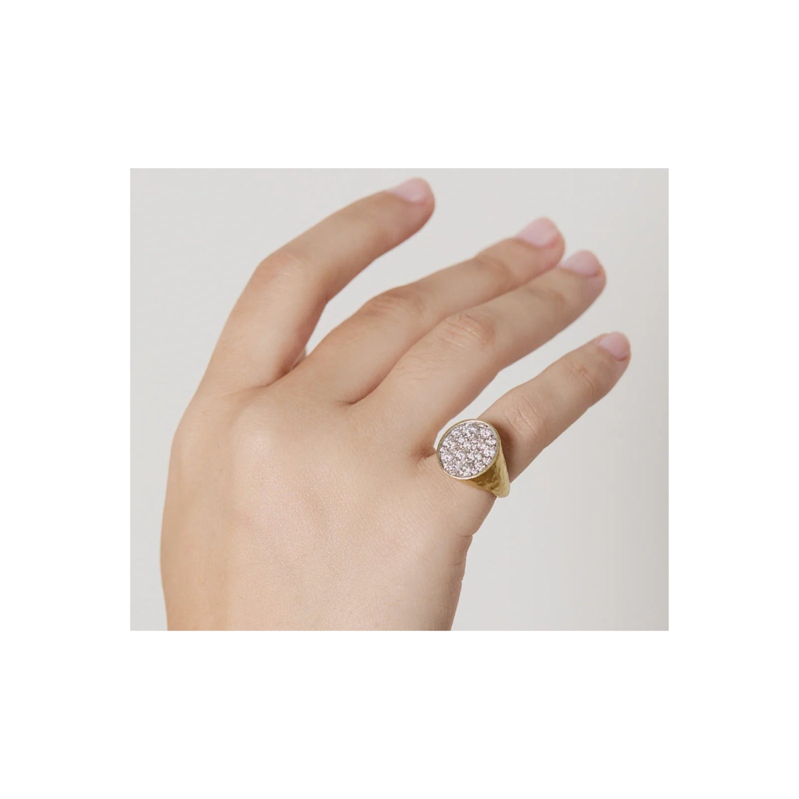 The Octavia Signet Ring